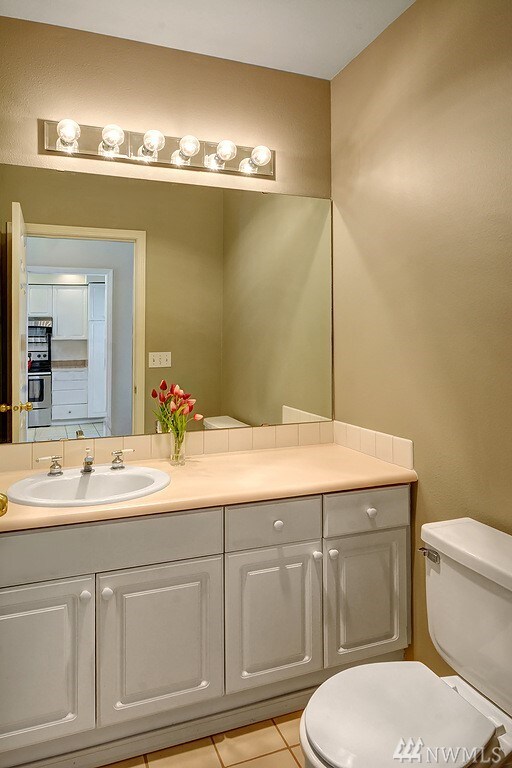 1230 Weaver Rd NW unit C7, Bainbridge Island, WA 98110 - photo 6