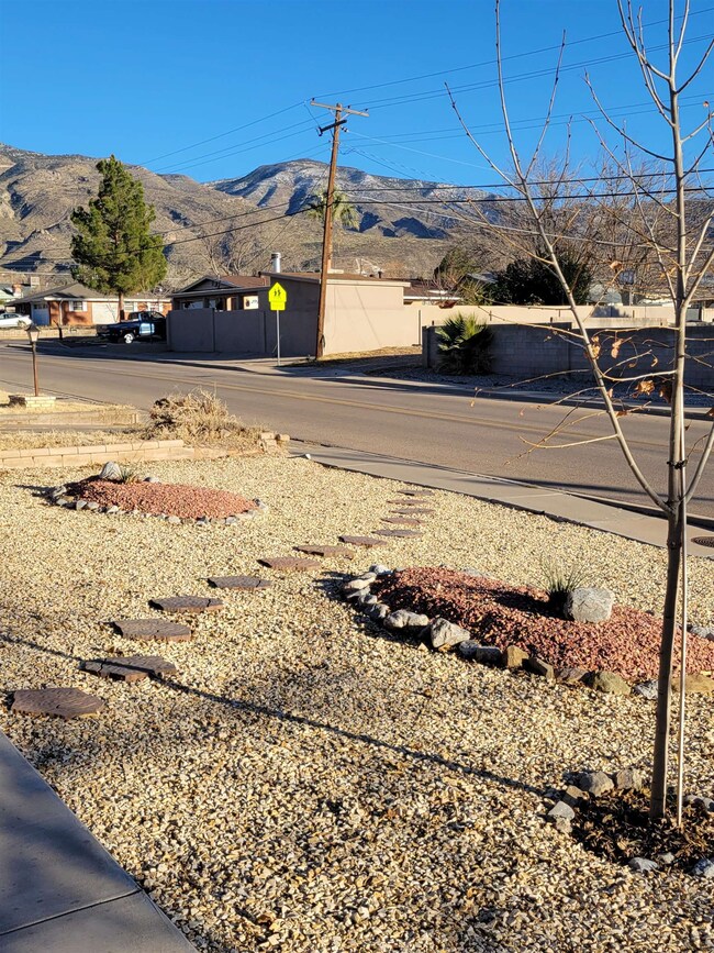 2613 18th St, Alamogordo, NM 88310 - photo 4