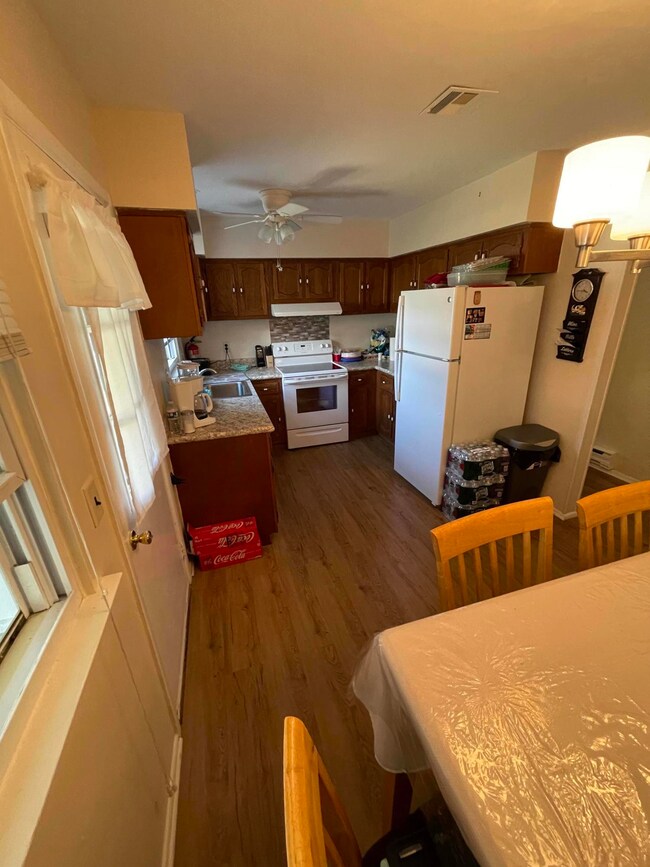 10B Canton Dr unit 51, Whiting, NJ 08759 - photo 6