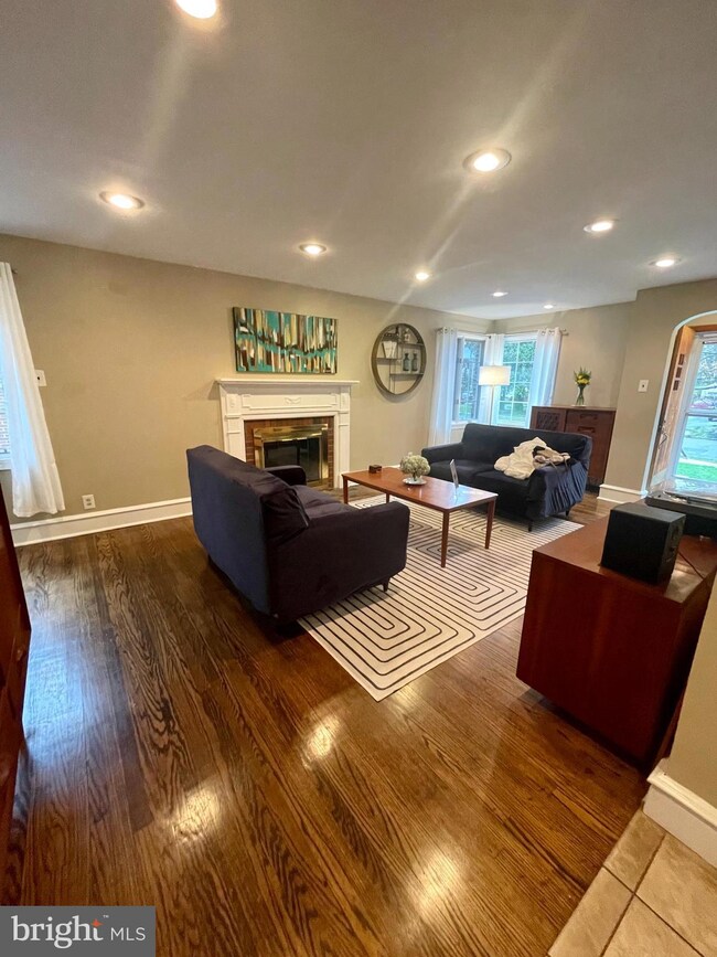 415 Estaugh Ave, Haddonfield, NJ 08033 - photo 4