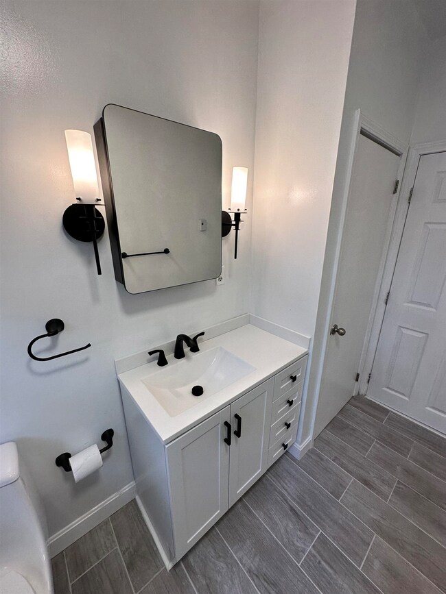 28 Windham Rd, Hudson, NH 03051 - photo 5