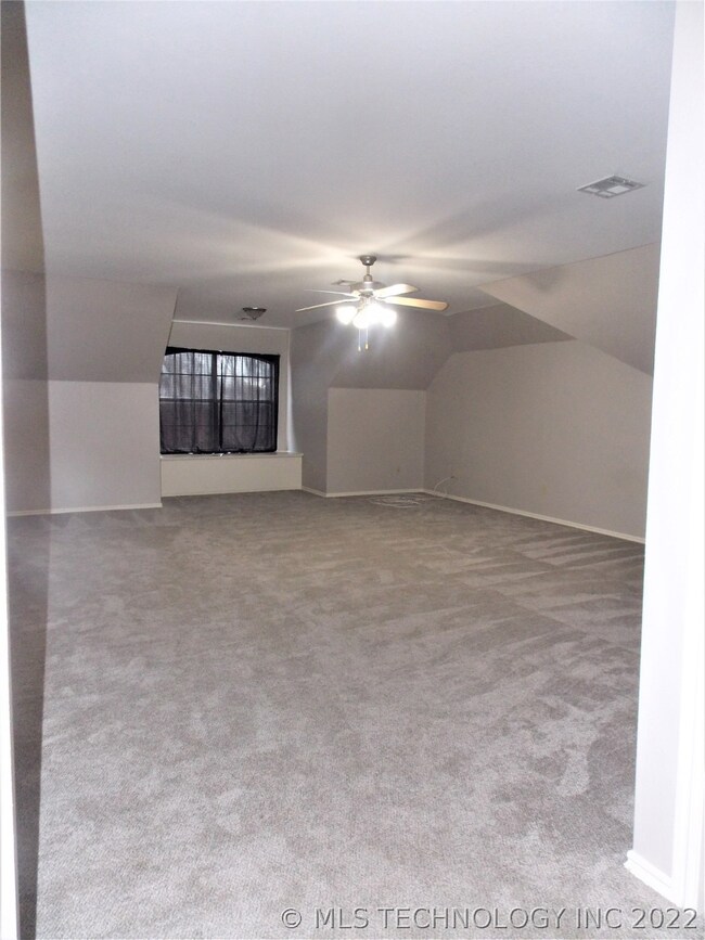 Very large upstairs gameroom/4th bedroom with its
