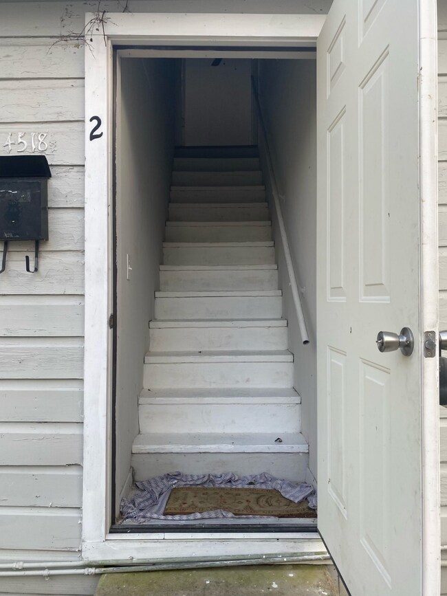 4518 Los Angeles St, Houston, TX 77026 - photo 2