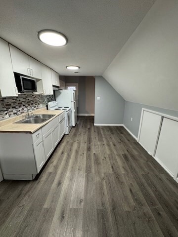 6 Apple St unit 3, Lynn, MA 01902 - photo 5