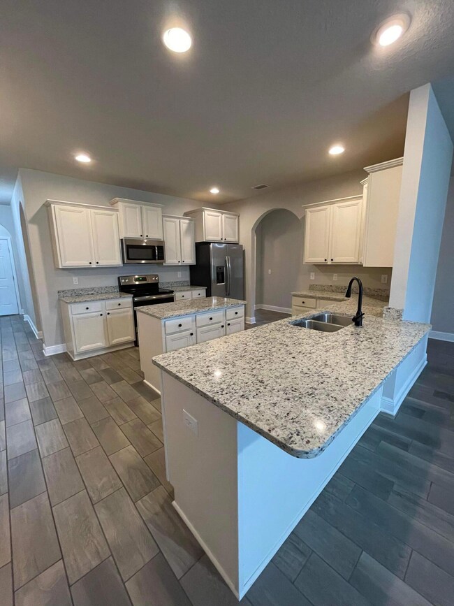 C9353644-496F-4B0C-9D94-FB3661E646C5