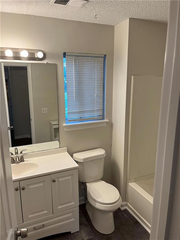 8963 Hauser St, Lenexa, KS 66215 - photo 7