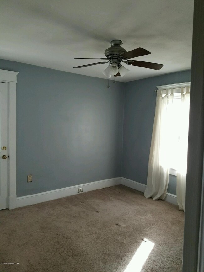 48 2nd Ave, Kingston, PA 18704 - photo 7