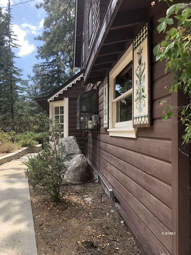 54751 Wildwood Dr, Idyllwild-Pine Cove, CA 92549 - photo 4