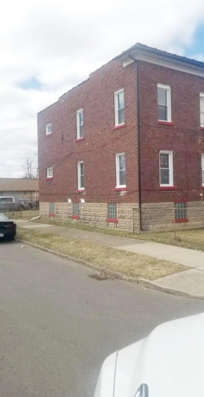25th side ext