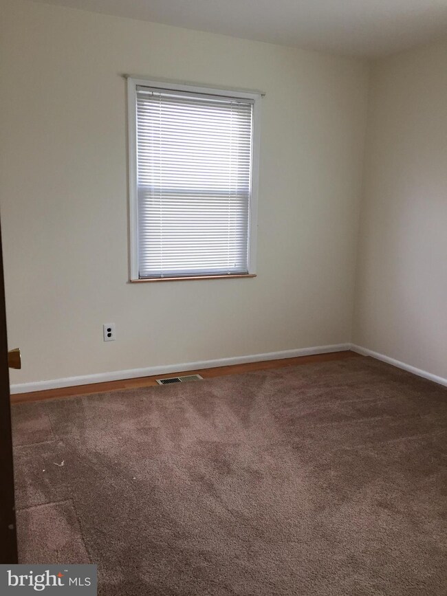 638 Hornbeam Rd, Edgewood, MD 21040 - photo 7