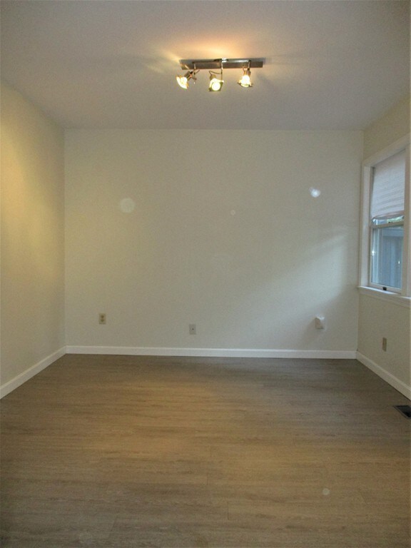 6 Westborough St, Worcester, MA 01604 - photo 6