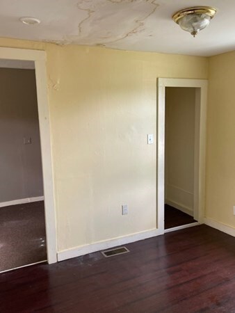 99 E Main St unit 2, Ayer, MA 01432 - photo 5