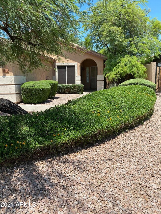 Inviting front entry