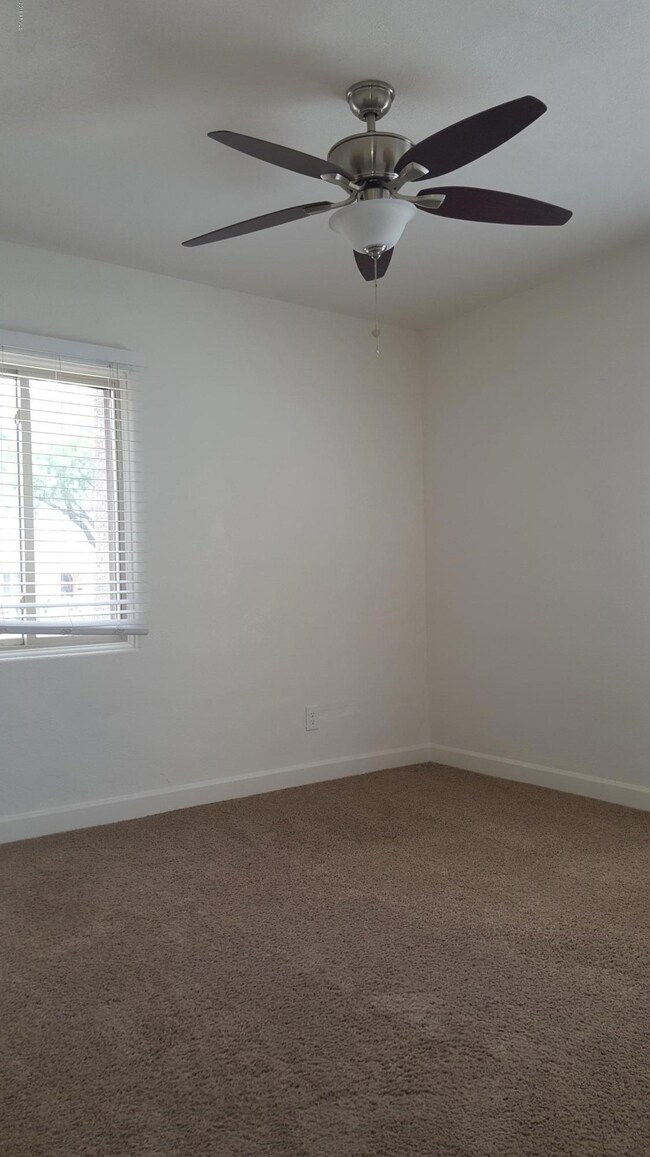 1317 E Granada Rd, Phoenix, AZ 85006 - photo 5