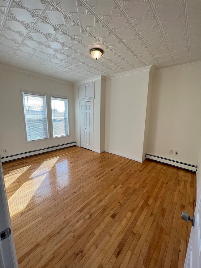 290 Princeton Ave unit 2, Jersey City, NJ 07305 - photo 5