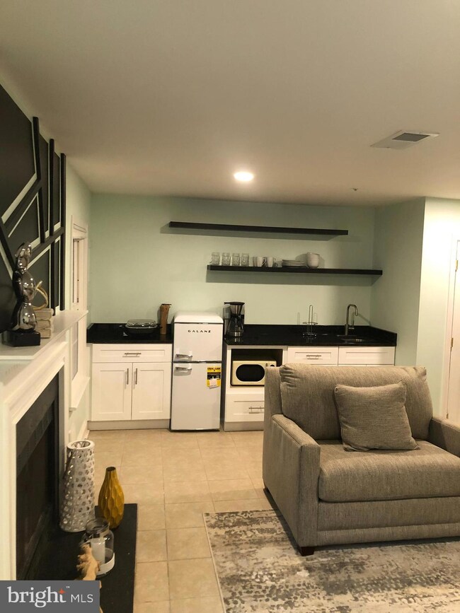 1725 Stourbridge Ct unit BASEMENT, Bowie, MD 20721 - photo 3