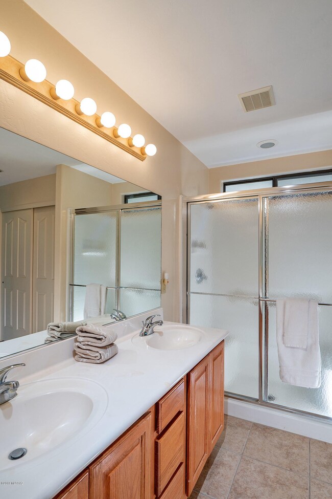 Dual Sinks & Walk-in Shower