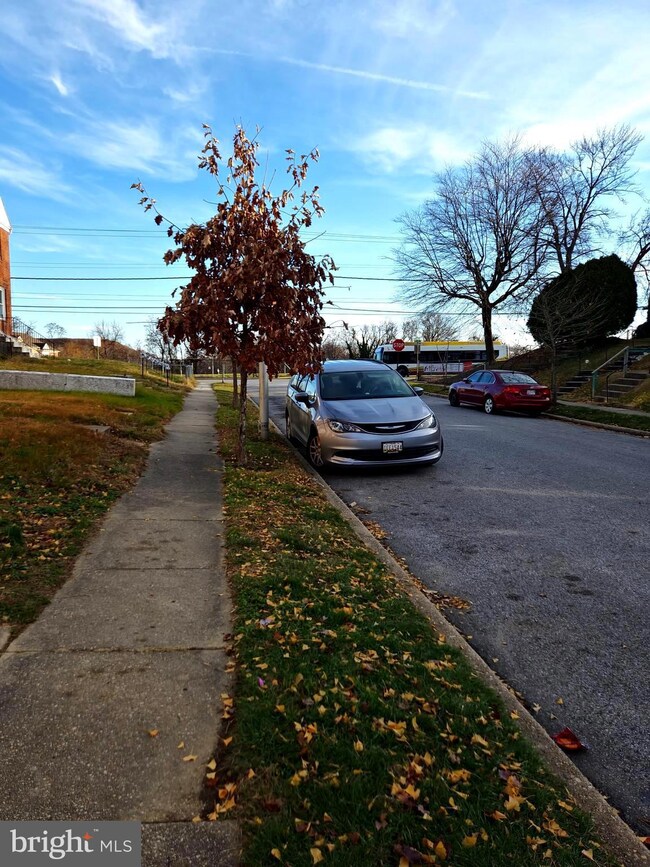 4116 Balfern Ave, Baltimore, MD 21213 - photo 7