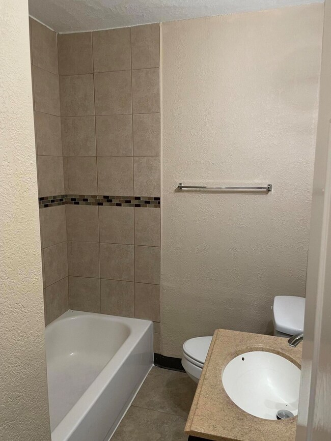 3341 Monroe Ave, El Paso, TX 79930 - photo 5