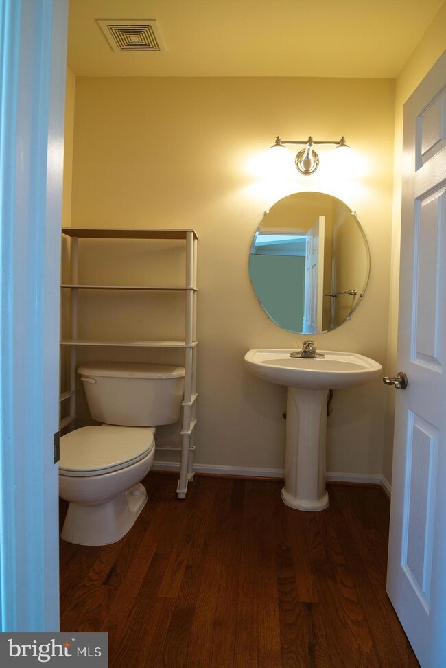 2761 Wakewater Way, Woodbridge, VA 22191 - photo 4