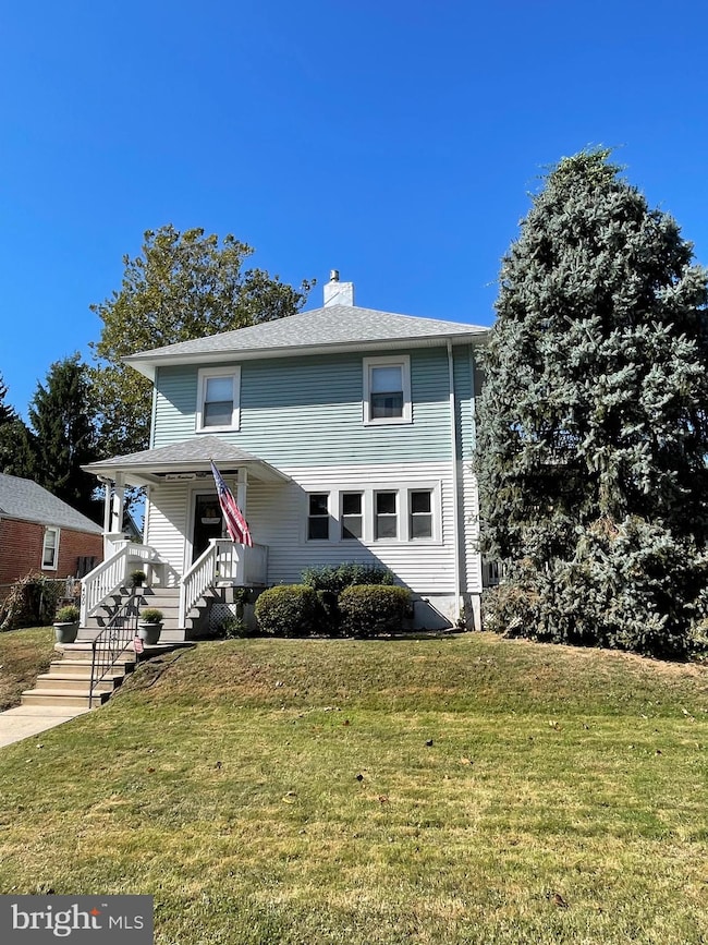 400 Sharp Ave, Glenolden, PA 19036 - photo 2