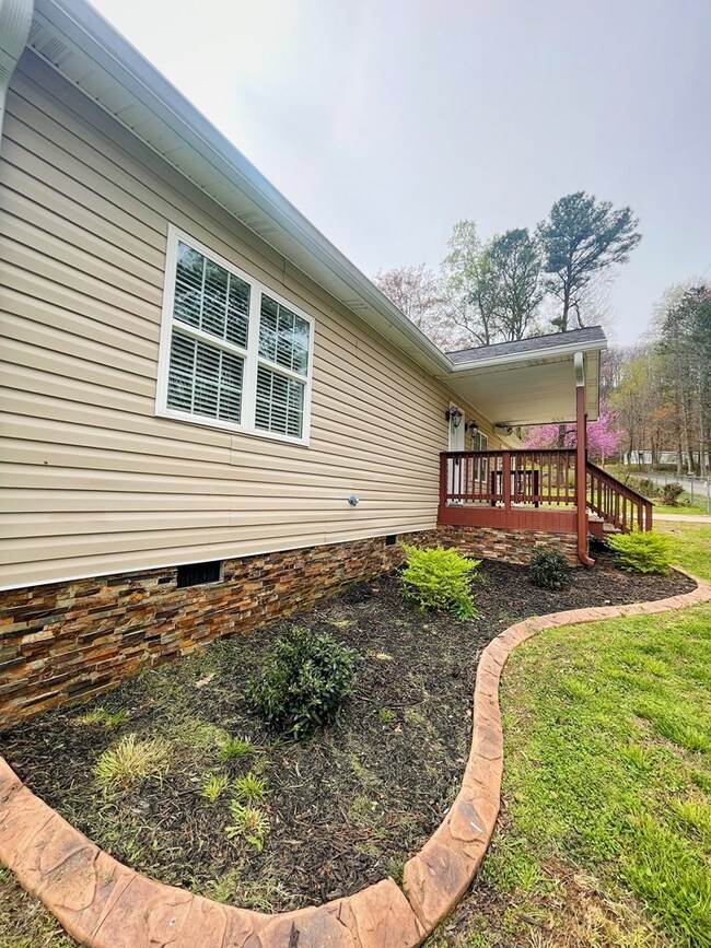 543 Brock Dr NW, Dalton, GA 30720 - photo 5