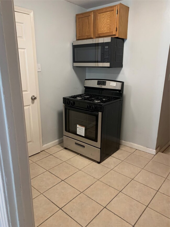 3915 Tristan St, Houston, TX 77021 - photo 7