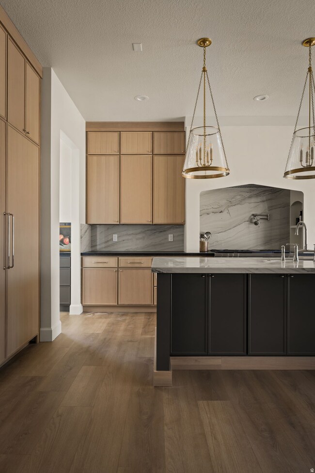 387 S 7900 E unit 13, Huntsville, UT 84317 - photo 3