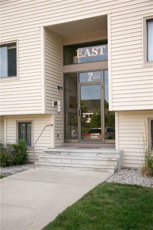 The entrance door to the unit is shared with only one other condominium providing unusually higher levels of security and privacy.