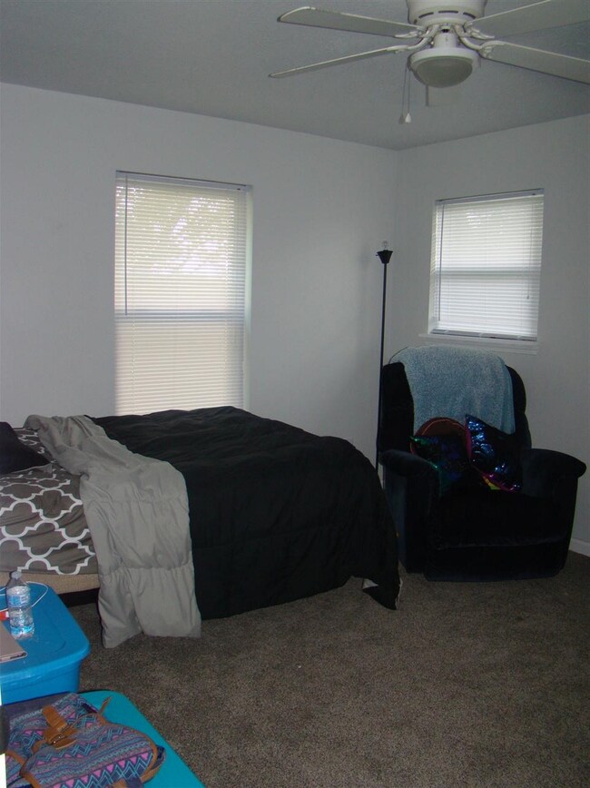 17114 Killian Rd, Spencerville, IN 46788 - photo 6