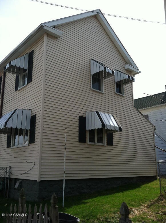 186 E Union St, Nanticoke, PA 18634 - photo 4