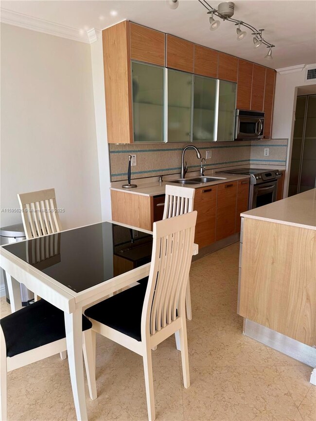 Winston Towers 300 unit 1602, Sunny Isles Beach, FL 33160 - photo 4