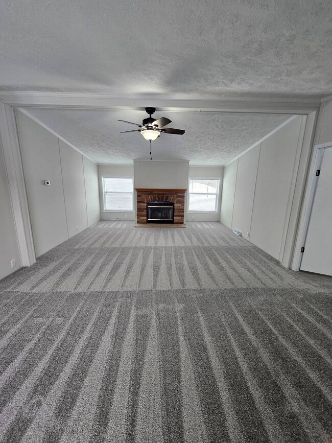 1559 Dover Dr unit 77, Martin, MI 49070 - photo 2