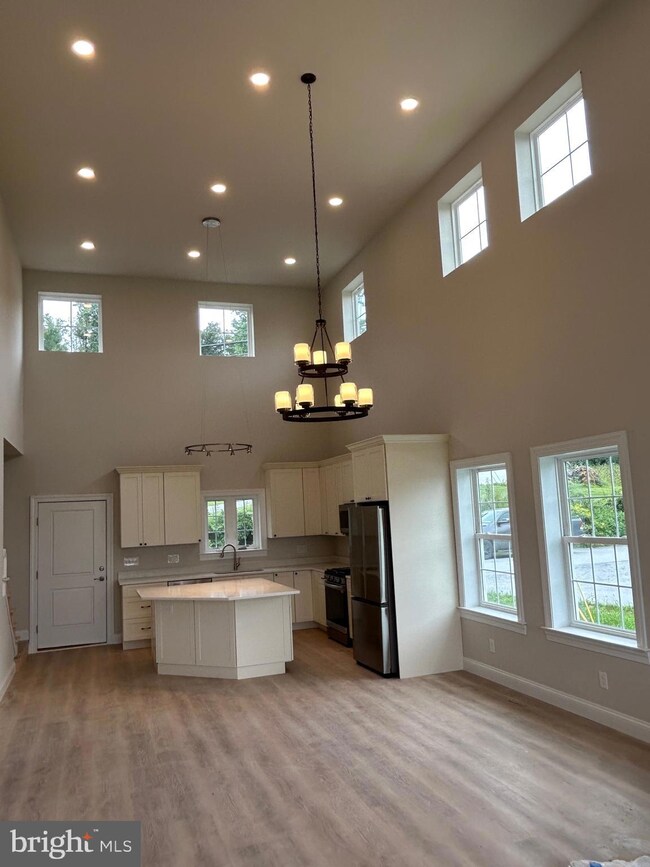 4 Old Kings Hwy W, Downingtown, PA 19335 - photo 5