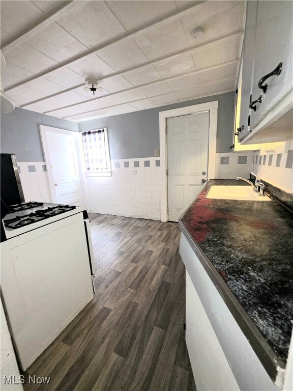 678 Sumner St unit 682, Akron, OH 44311 - photo 4