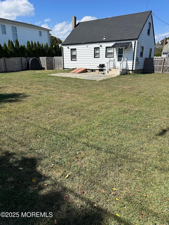 10 Campbell Ct, Deal, NJ 07723 - photo 7