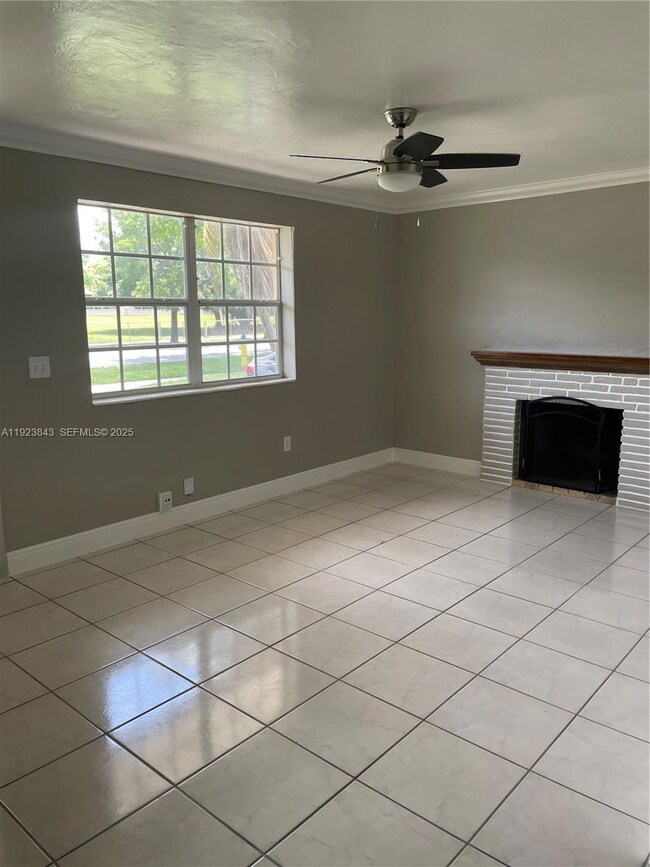 145 NE 191st St, Miami, FL 33179 - photo 3