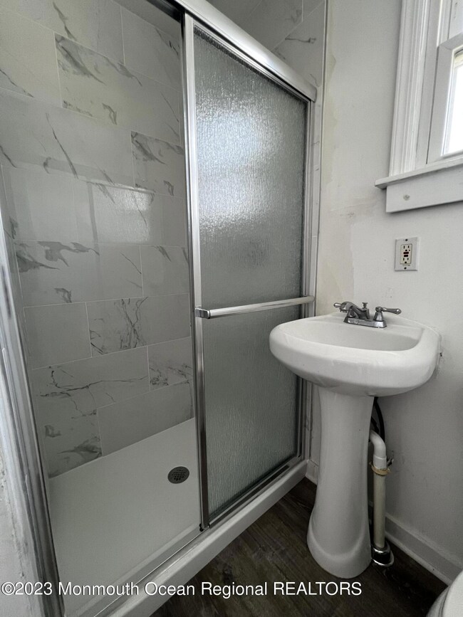 202 Mccabe Ave unit 1, Bradley Beach, NJ 07720 - photo 4