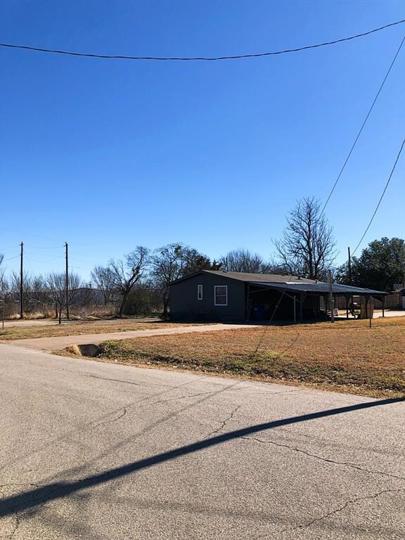 909 E Brown St, Ennis, TX 75119 - photo 6