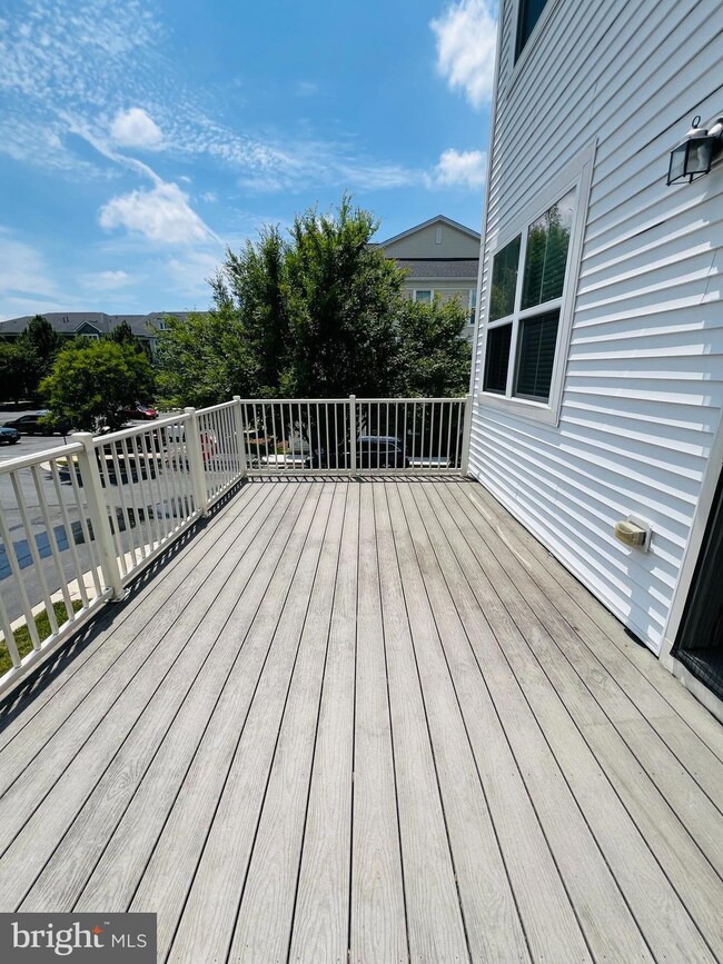 22705 Newcut Rd, Clarksburg, MD 20871 - photo 7