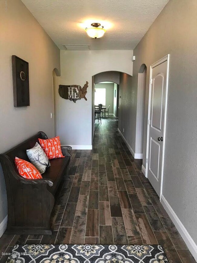 00DDF9EC-F0D5-4E76-B088-9BBD2E1F653B