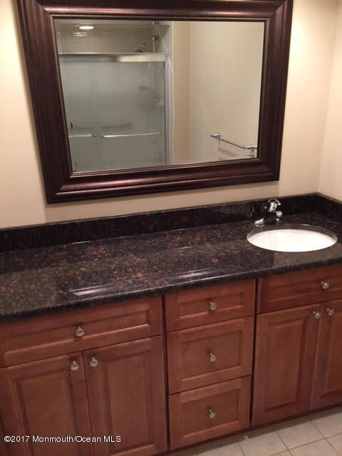 84 Amberly Dr unit A, Manalapan, NJ 07726 - photo 3