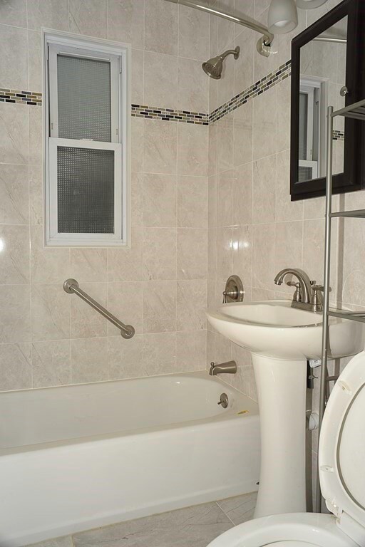 85 Franklin St unit 2, Brookline, MA 02445 - photo 3