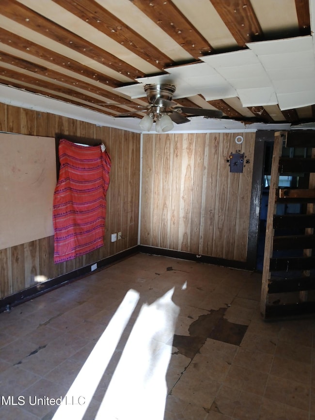 4712 First St, Moss Point, MS 39563 - photo 2