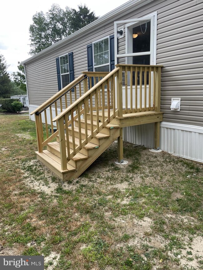 902 Baldwin Dr, West Chester, PA 19380 - photo 3