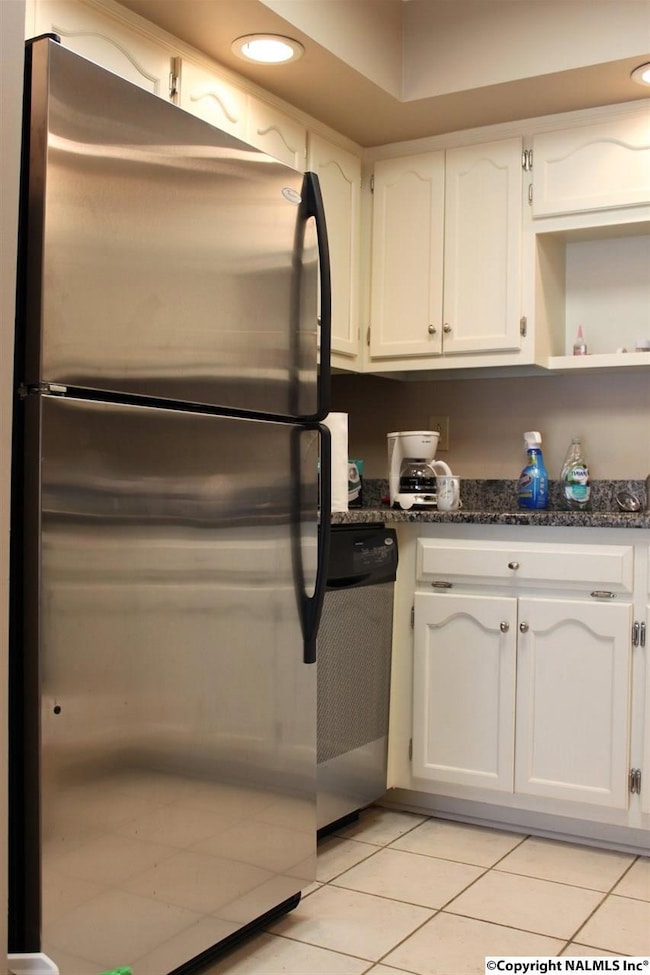 All new stainless steel appliances with beautiful granite counter tops.
