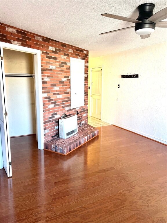 801 E 5th St unit 2, Boston, MA 02127 - photo 3