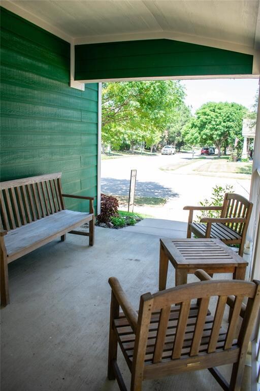 1223 Devonshire Dr, Providence Village, TX 76227 - photo 3