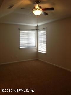 8866 Inlet Bluff Dr, Jacksonville, FL 32216 - photo 4