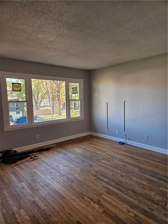 328 Matthews Ln, Gower, MO 64454 - photo 2